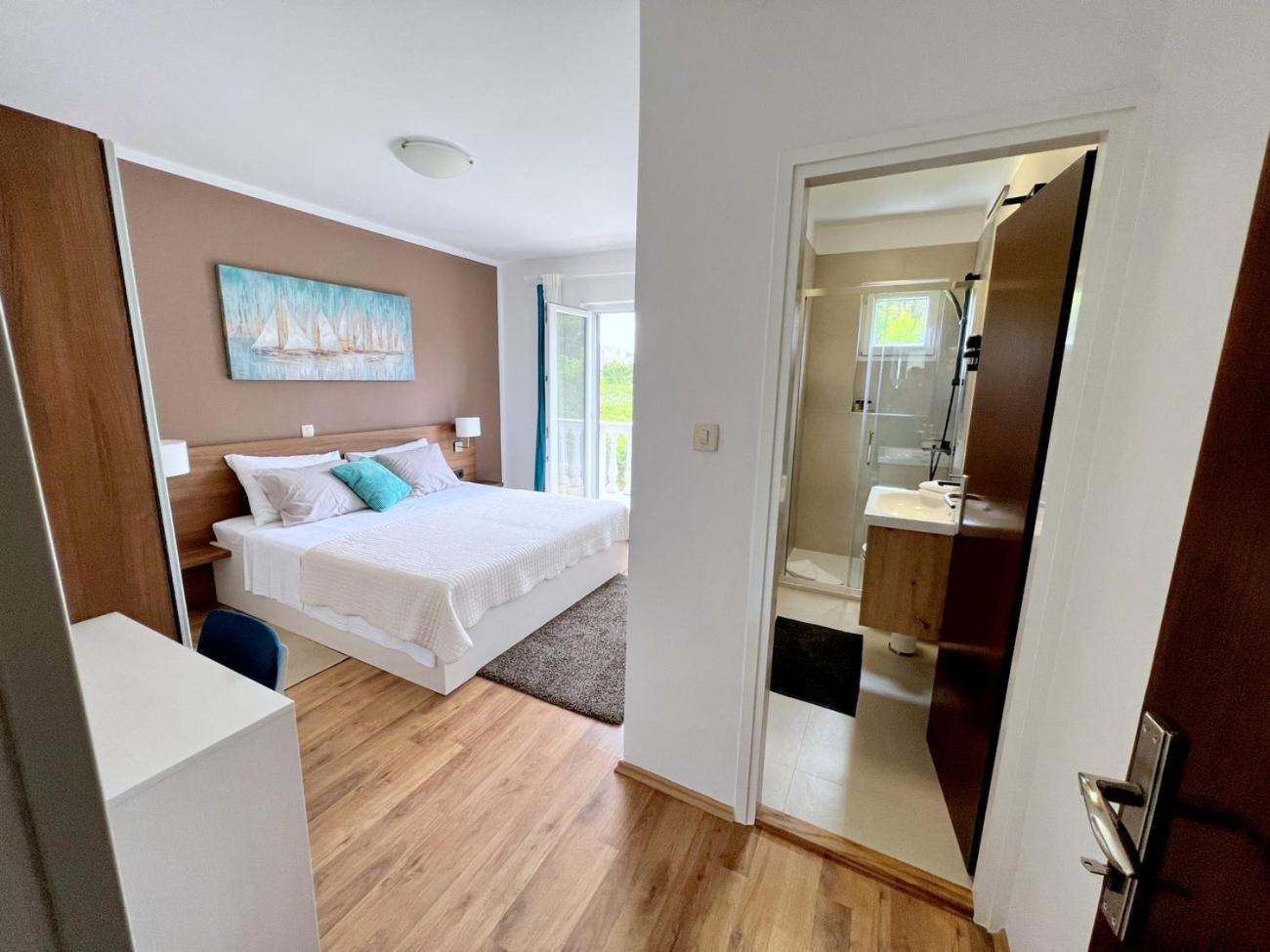 Apartments Muntidor Palit ภายนอก รูปภาพ