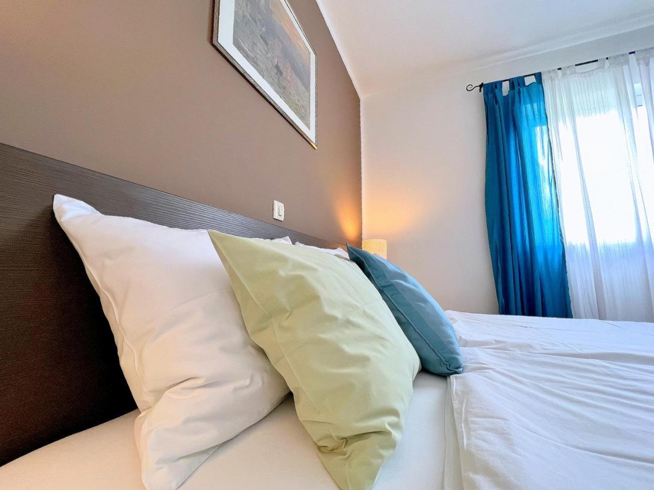 Apartments Muntidor Palit ห้อง รูปภาพ
